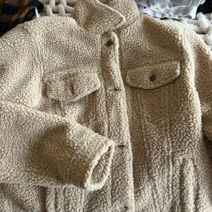 Holister Cozy Cream Sherpa Jacket